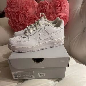 NIB kid Nike Air Force 1 
Size 4.5